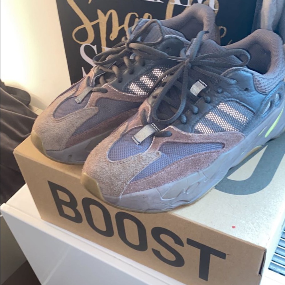 Yeezy 500